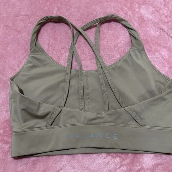 Balance Athletica sports bra - Image 3