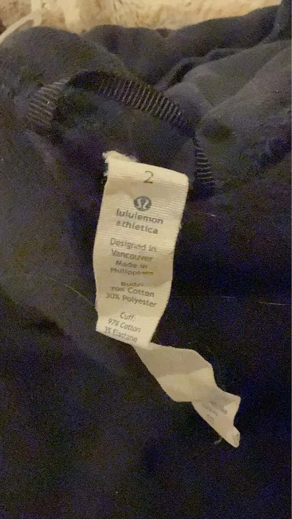 Lululemon Hoodie, Sz 2, Black - Image 6