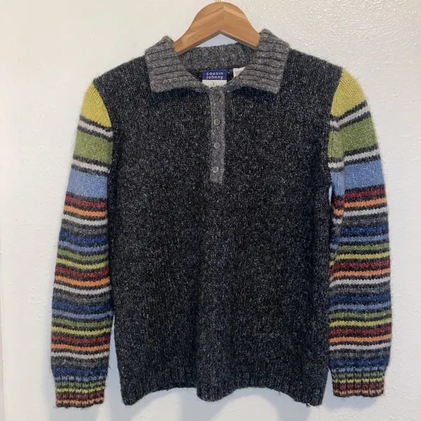 ANTHROPOLOGIE COUSIN JOHNNY Wool Blend Striped Sleeves Gray Sweater Unisex - Image 2