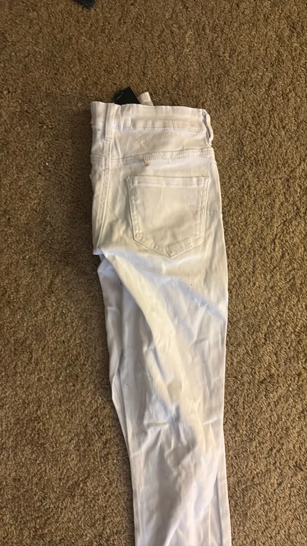 White jeans - Image 2