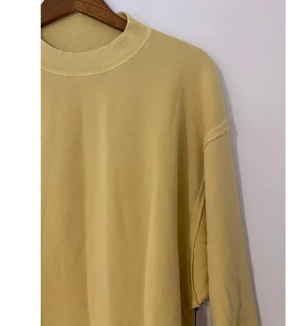 NWT ALO Yoga Washed Freestyle Sweatshirt Sulphur Wash Yellow Large - Image 4