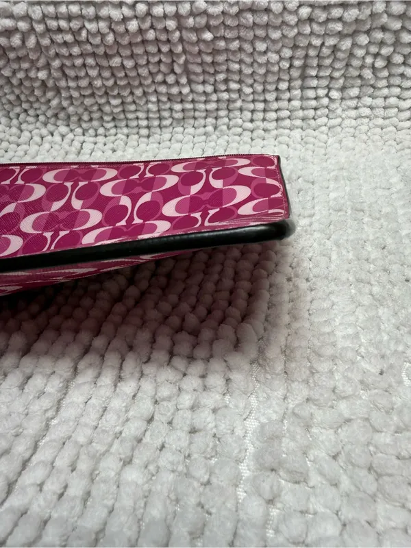 Coach Peyton Dream C Bordeaux Pink Tech iPad Tablet Case Clutch F67516 - Image 8