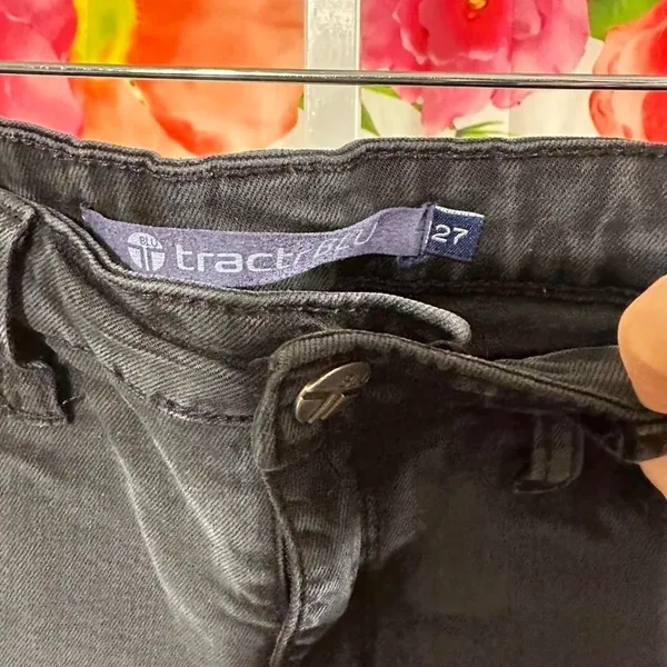 J21. Tractr Blu black skinny jeans Size 27 - Image 3