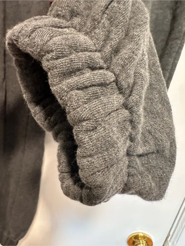 Brandy Melville Rosa sweatpants Sz:OS charcoal gray elastic waist/cuffs pockets. - Image 9