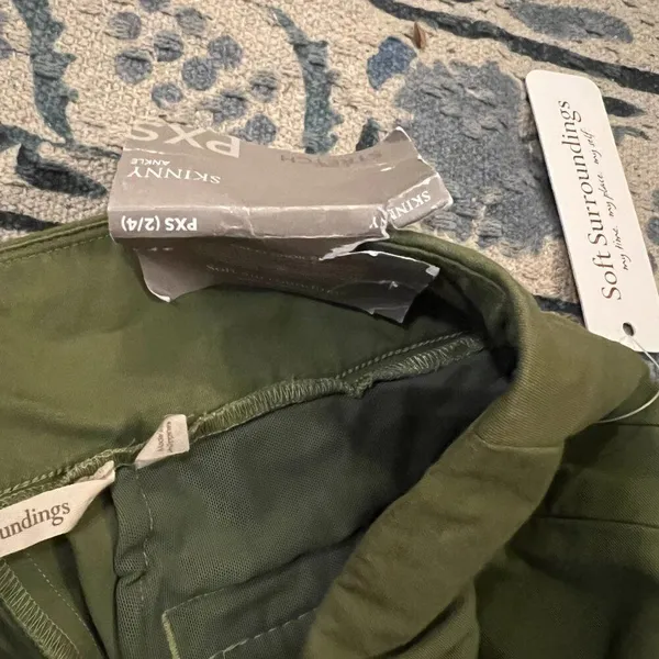NWT Soft Surroundings‎ PXS green pants - Image 6