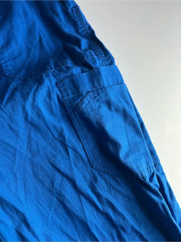 Carhartt • Women’s Bright Blue Casual Cargo Pants - Image 2