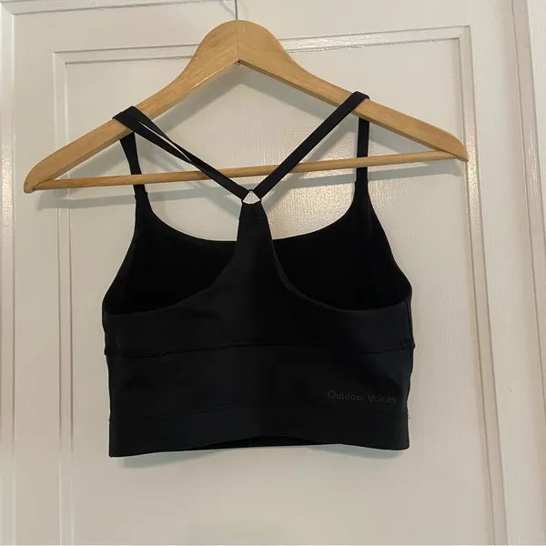 Outdoor Voices Flow crop top - Image 4