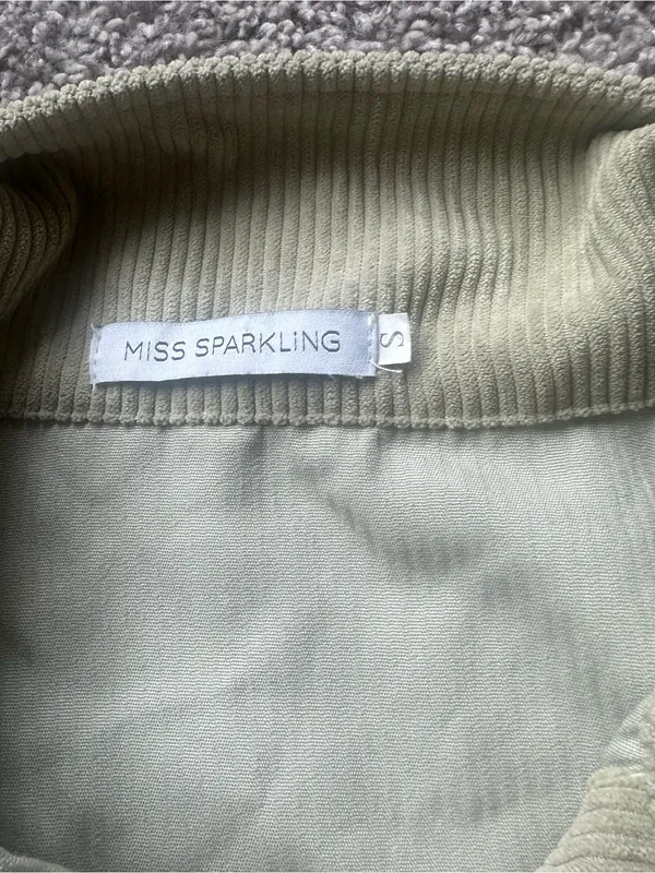 Cropped Two-Tone Sage & Cream Corduroy Shacket - Image 4