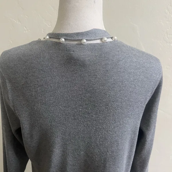 Chico's Cardigan Womens Size 1 Gray Knit Delicate Pearl Embellishment Open Front - Image 11