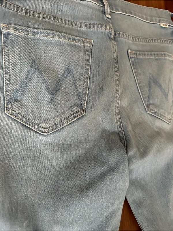 MOTHER Light Blue Insider Crop Step Fray Jeans - Image 12