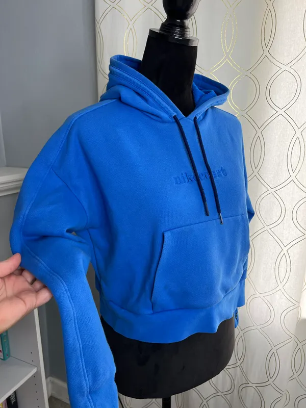 Nike court Pullover Crop Sweatshirt Hoodie - Image 3