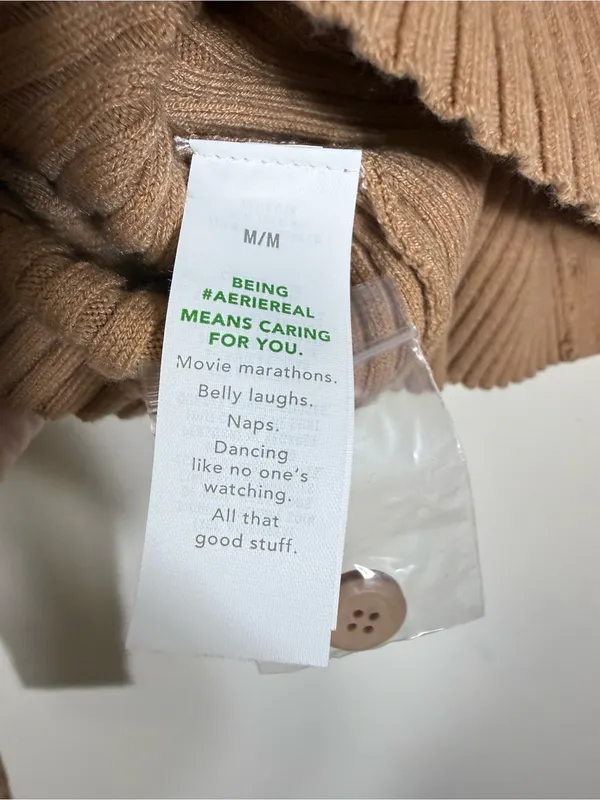 NWT Aerie Gotta Jet! Polo Ribbed Cropped Sweater Tan Medium - Image 7