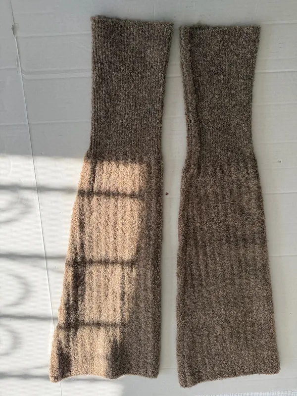 Danielle Guizio leg warmer - Image 3
