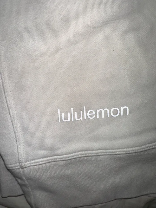 Lululemon Crewneck - Image 4