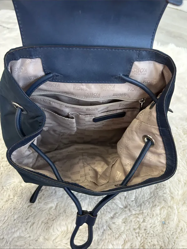 Michael Kors Abby Backpack Navy Nylon - Image 5