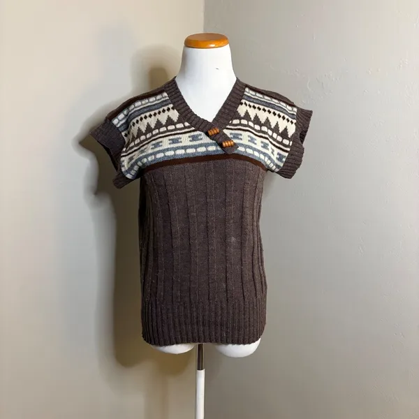 Vintage LEAP Women's Brown Fair Isle Knit V Neck‎ Sleeveless Sweater Vest - Image 2