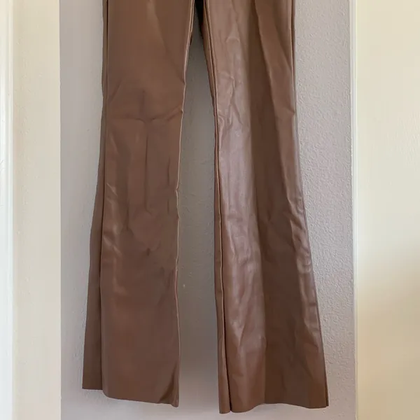 Meshki Tyra Straight Leg Faux Leather Pants Chocolate - Image 9