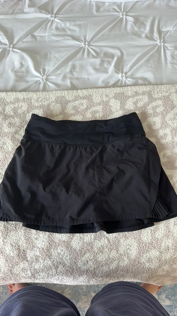 Lululemon tennis skirt black 2 - Image 3