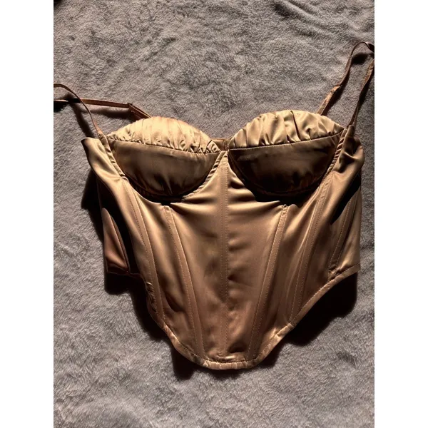 PRETTYLITTLETHING GOLD STRUCTURED SATIN SPLIT HEM HALTERNECK CORSET TOP size 6 - Image 2