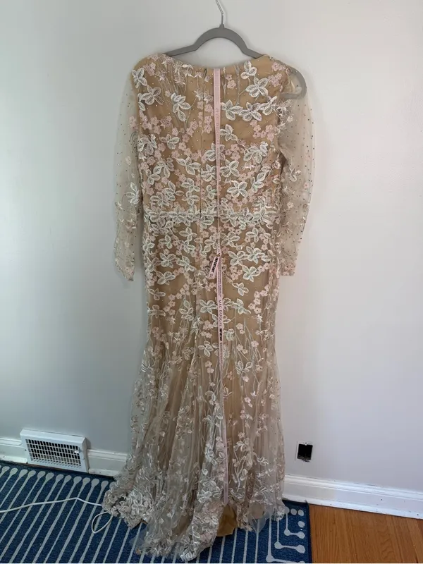 Mac Duggal Floral V Neck Long Sleeve Trumpet Gown 10 NEW Ivory Nude - Image 3