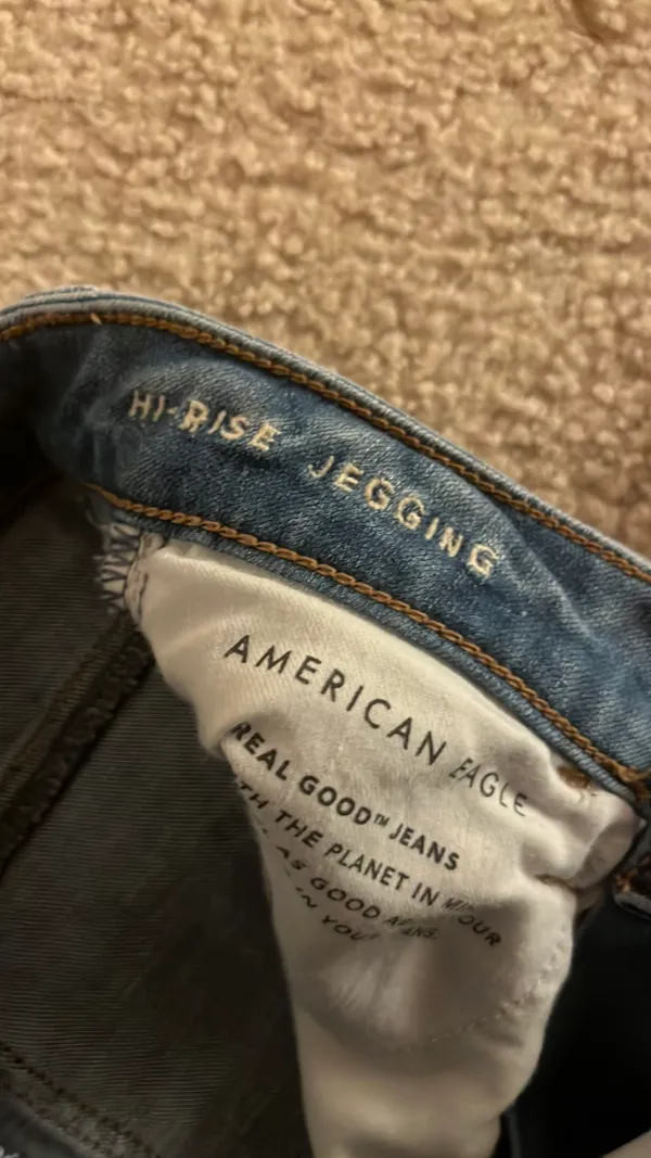 American Eagle Jeans - Image 2