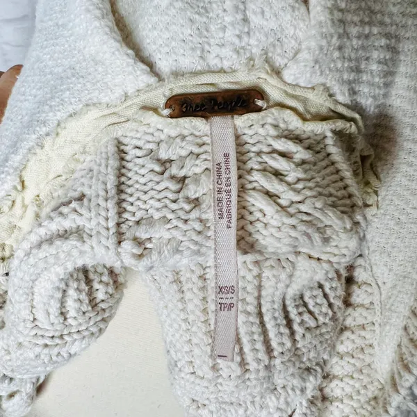 Oversized Sweater - Image 12