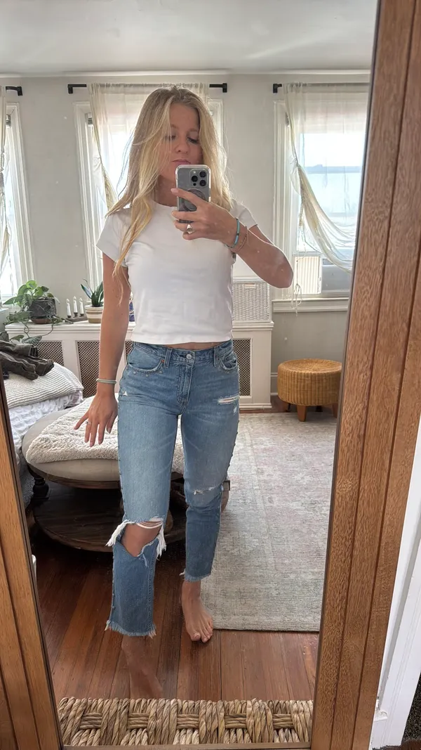 Abercrombie Annie High-Rise Jeans with studs on side - Image 2