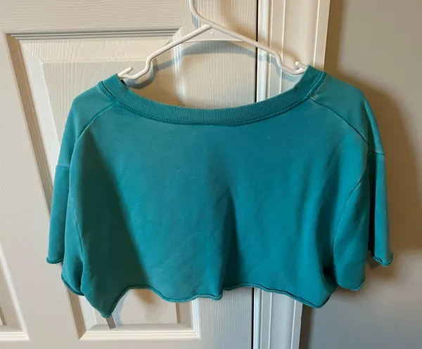 Urban Outfitters T-shirt - Image 3
