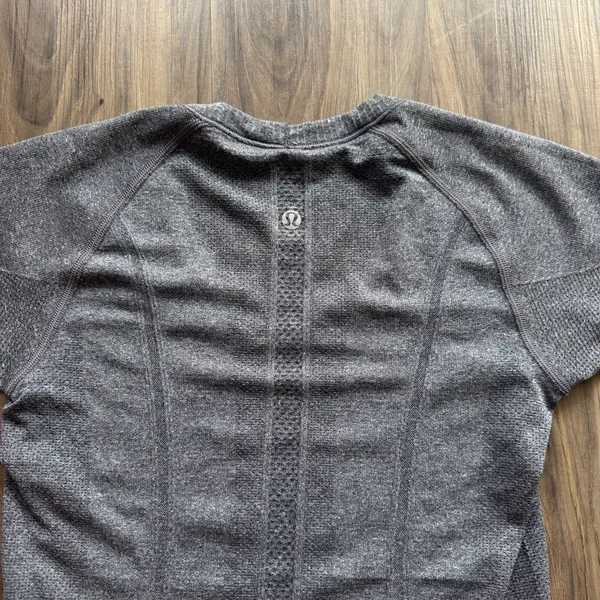 Lululemon Swiftly Short Sleeve - Image 5