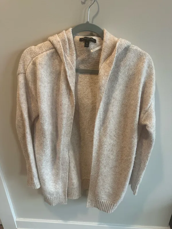 Variety Of Brands From Abercrombie To Banana Republic Closet clean out - Image 15
