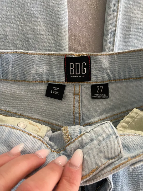 Wide Leg Jeans - Image 4