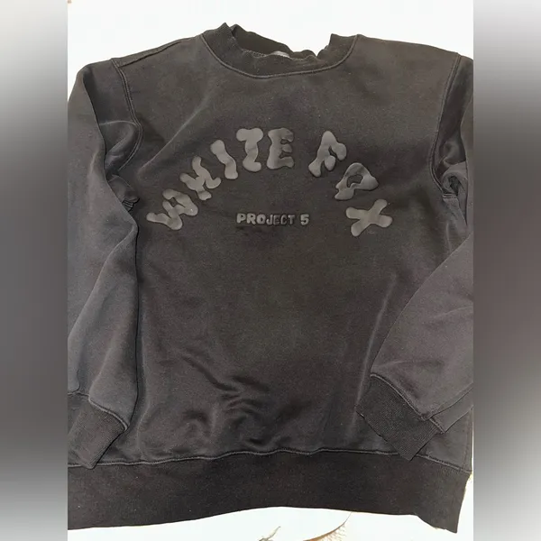 White Fox Boutique Project 5 Crewneck Sweatshirt size S/M - Image 2
