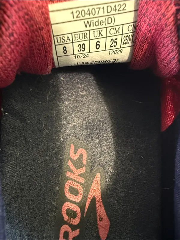 Brooks Women’s Ghost Running Shoes - Black & Red - Image 11