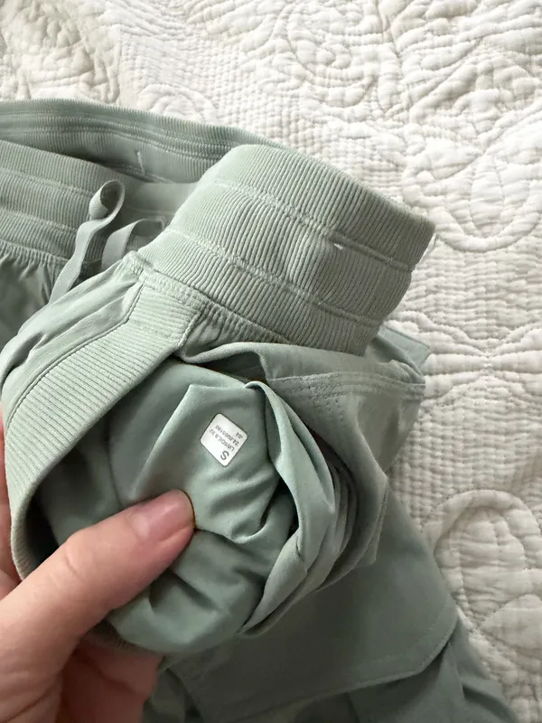Lululemon dance studio cargo pants palm court size small - Image 3