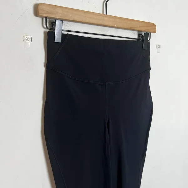 LULULEMON- Base Pace High-Rise Tight 25" Leggings Athletic Gym Training Workout - Image 4
