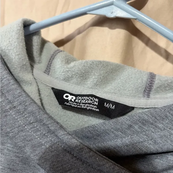 Outdoor research sweatshirt Size M - Image 2