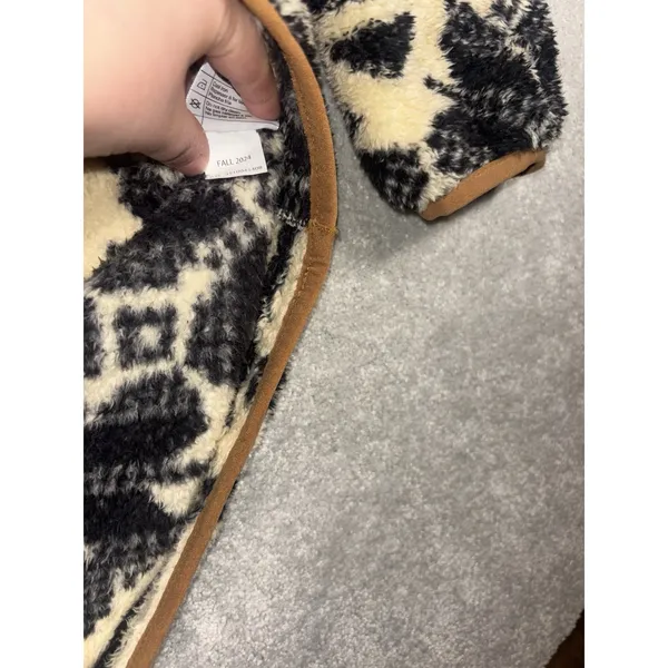Carhartt‎ Women's Loose Fit Fleece Pullover Oat Milk/Black Fairisle Size L - Image 6