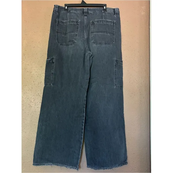 American Eagle Wide Leg Cargo Jeans Black High Rise Raw Hem 16 Long - Image 2