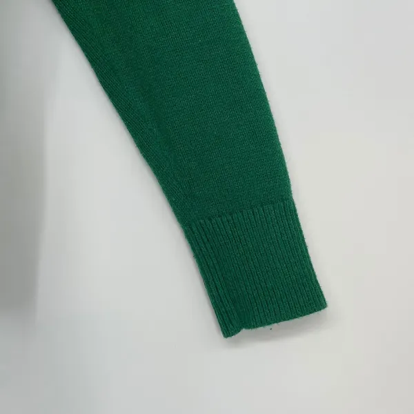 Banana Republic Green Cable Knit Crew Neck‎ Sweater Size M Preppy Fisherman - Image 4