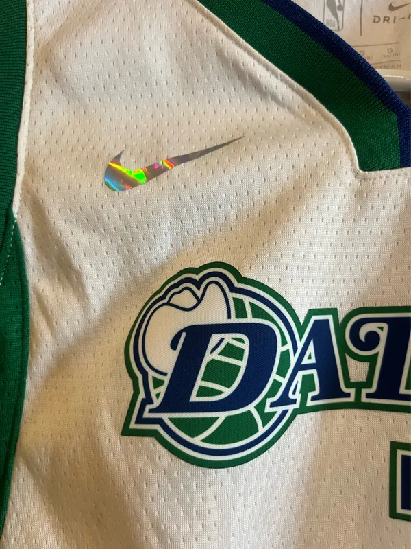 Nike Luke Doncic jersey - Image 3