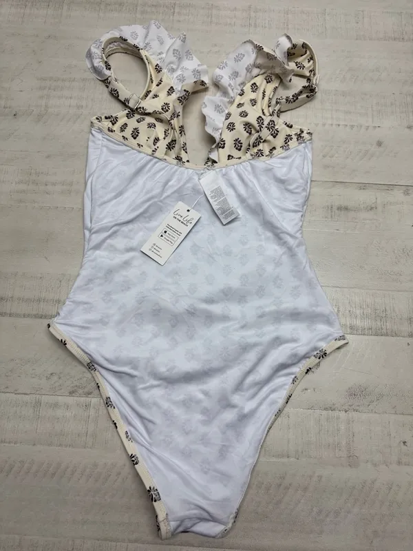 Cupshe Cream Ornate Flutter Strap Underwire One Piece Swimsuit - Image 10