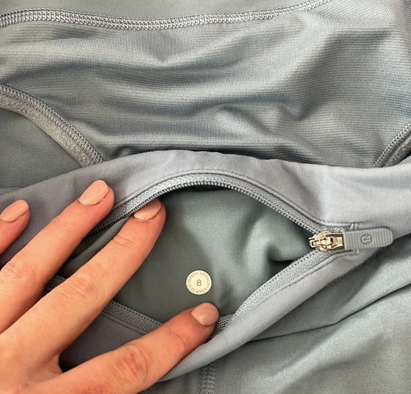 Lululemon Blue  shorts size 8 - Image 3