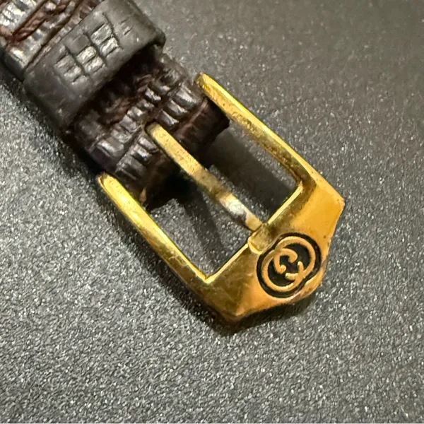 Vintage GUCCI 2000L Sherry Line Ladies Watch NEEDS BATTERY! - Image 15
