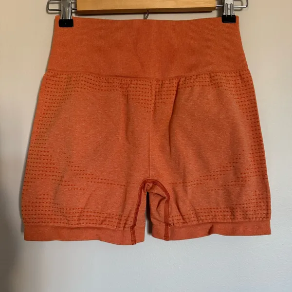 Gymshark Women's Vital Seamless 2.0 Shorts High Waist Apricot Orange Marl Size S - Image 3