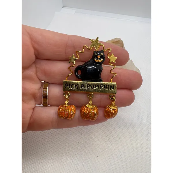 Vintage Halloween Brooch Gold Tone Black Cat Pick A Pumpkin Dangle Pin Enamel - Image 6
