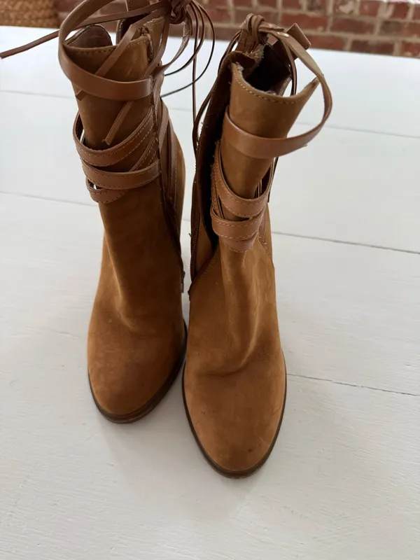 Women’s ankle boot 3 1/2 inch heel tan suede - Image 2
