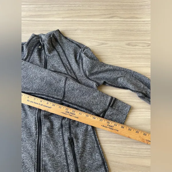 lululemon athletica Gray Jacket - Image 7