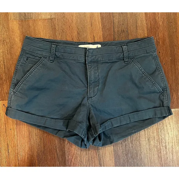 Abercrombie & Fitch Navy Blue Low Rise Chino Shorts - Y2K Preppy - Size 4 - Image 2