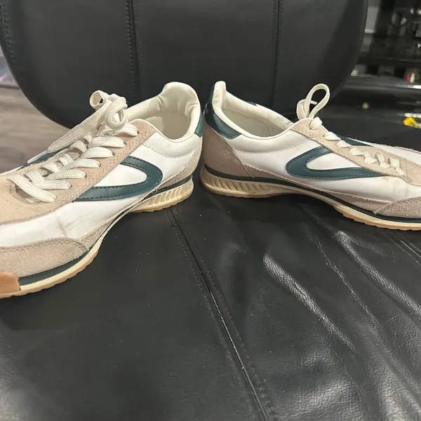 Tretorn Women's Sneakers in White, Tan, and Green - Image 6