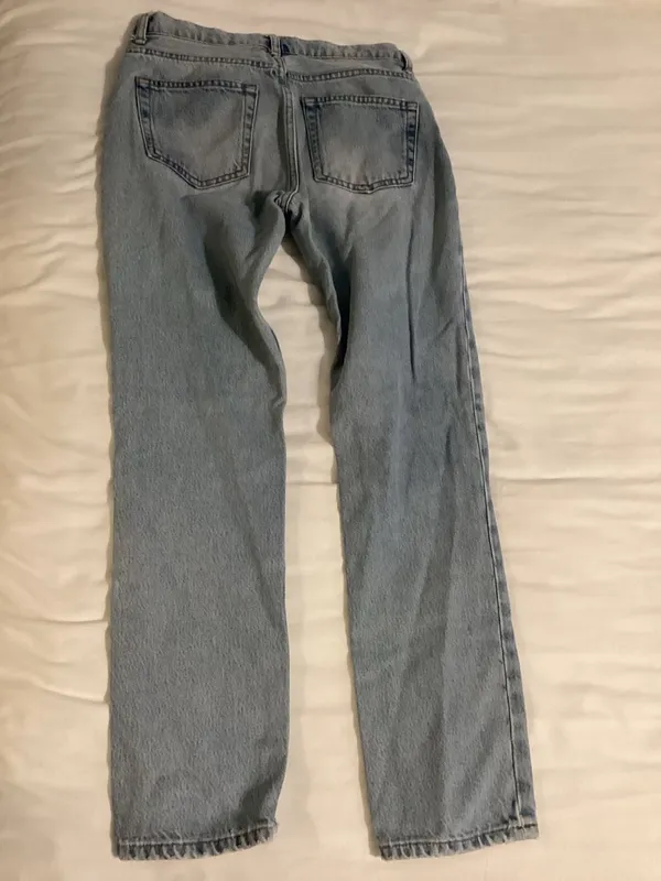 Reformation Julia High Cigarette Jean in Light Blue Wash Size 25 - Image 3